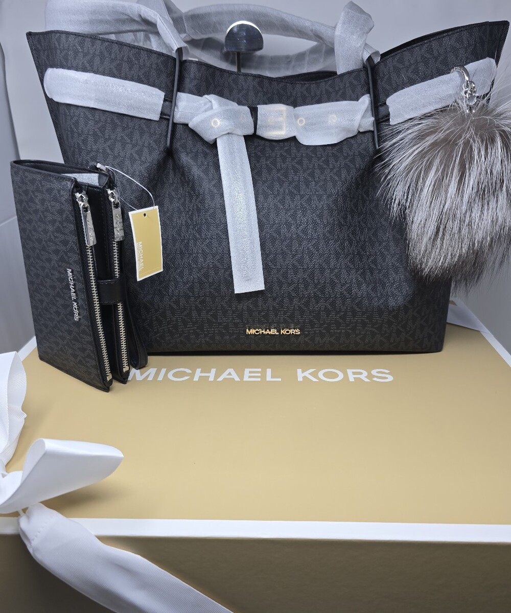 Michael Kors 4 Pcs NWT Shoulder Bag Satchel Wallet Pom Pom With Gift Box